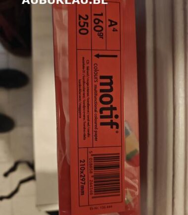 Rames de 250 feuilles 160gr A4 coloris rouge intense