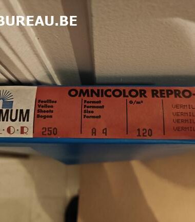 Rames de 250 feuilles 120gr A4 coloris vermillon