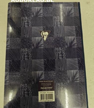 Cahier A4 PAPIER VÉLOUTÉ 192 pages grands carreaux